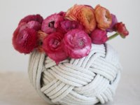 SMPretty Knot Vase